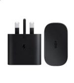 خرید شارژر 25 وات سامسونگ مدل Power Adapter (اصل ویتنام) با ضمانت اصالت. پشتیبانی از سوپر فست شارژ، مناسب برای سری S و A سامسونگ. محافظ باتری گوشی شما با بهترین قیمت. ارسال فوری به سراسر کشور.